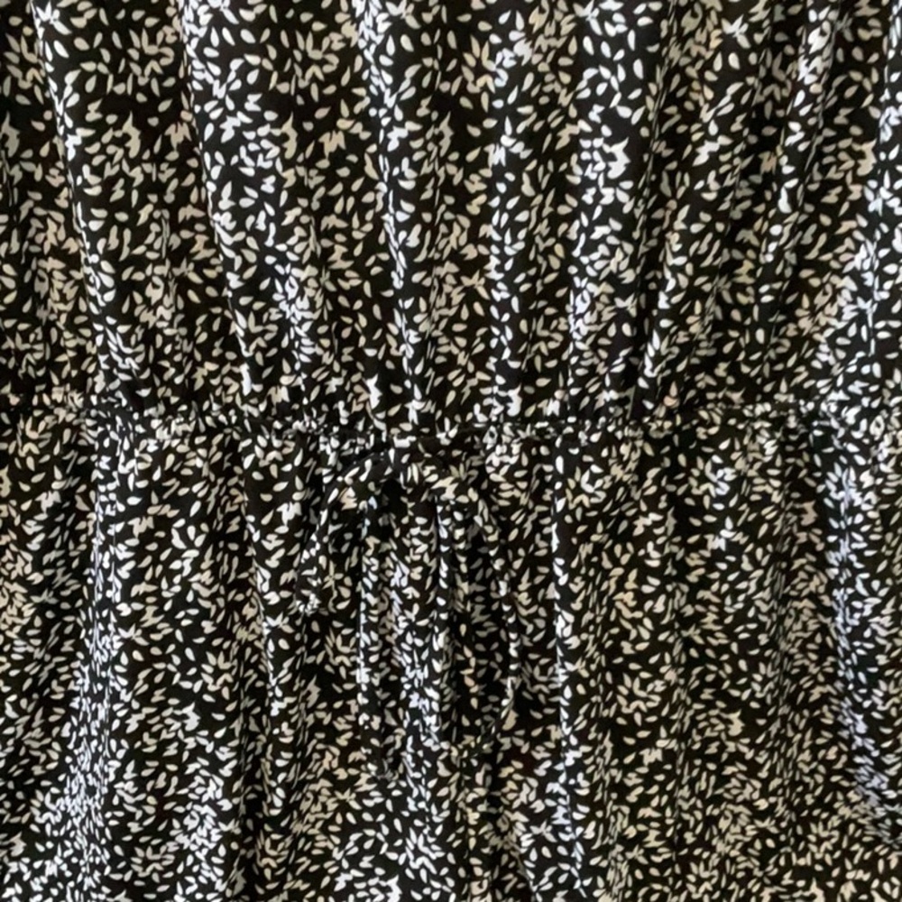 Muse Monochrome Patterned Romper - image 3